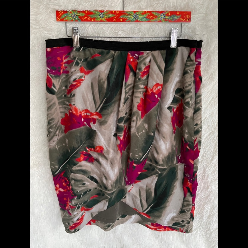 Worthington Red & Black Floral Dress Skirt Size 14